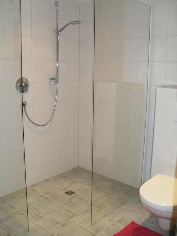 Haus Schellenschmied Apartment Pettneu am Arlberg Room photo