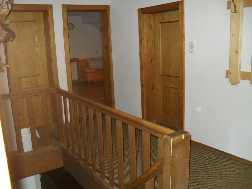 Haus Schellenschmied Apartment Pettneu am Arlberg Room photo