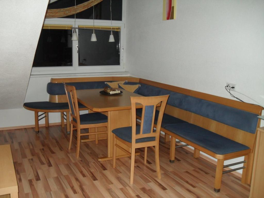 Haus Schellenschmied Apartment Pettneu am Arlberg Room photo